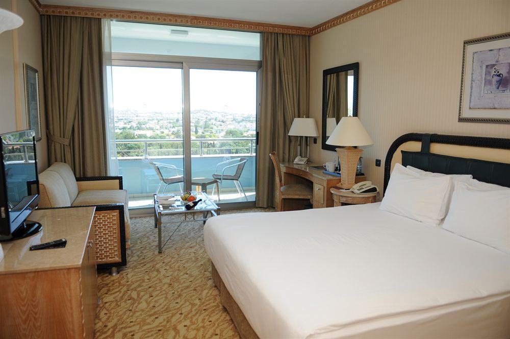 Swissotel Resort And Spa Кешме Экстерьер фото