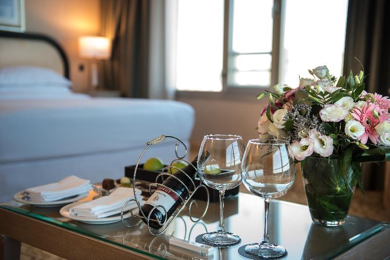 Swissotel Resort And Spa Кешме Экстерьер фото